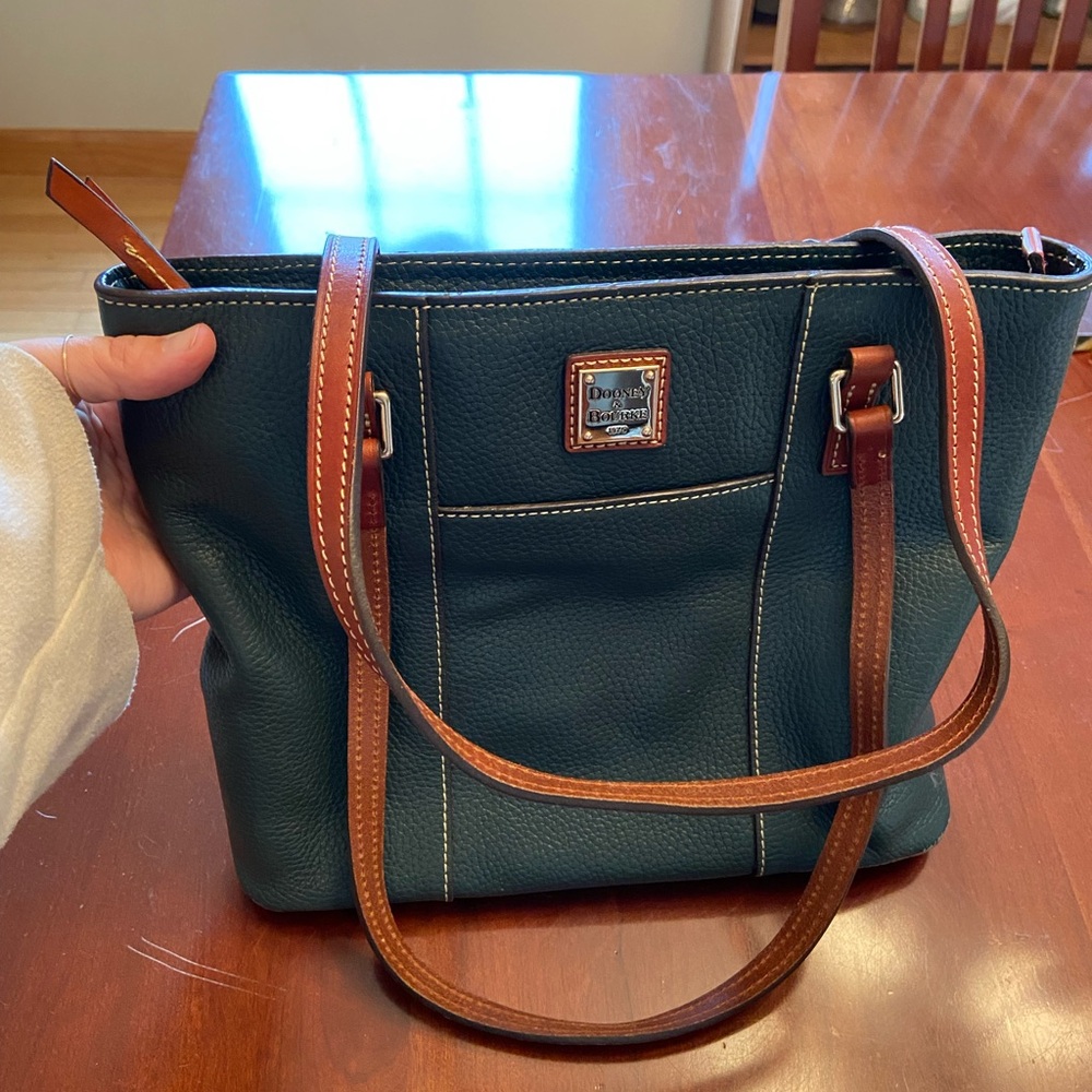 Dooney & Bourke purse
